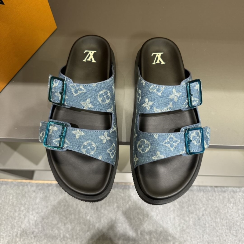 ch**an D*or slippers